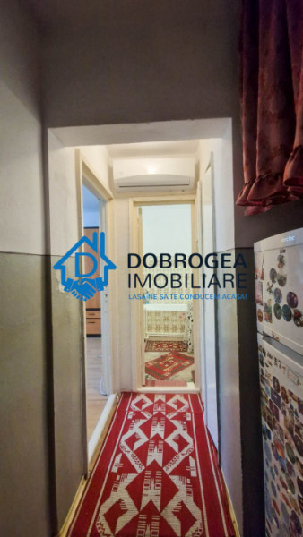 APARTAMENT 3 CAMERE DECOMANDAT , ETAJ 2, CENTRALA GAZ