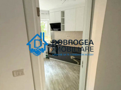 ULTRACENTRAL-  2 CAMERE DECOMANDAT, ETAJ 2 , SUPRAFATA 65MP