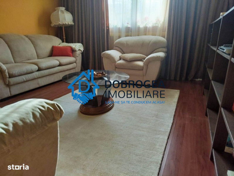 SOMOVA- CASA 5 CAMERE ,SUPRAFATA 175 MP, TEREN 863 MP