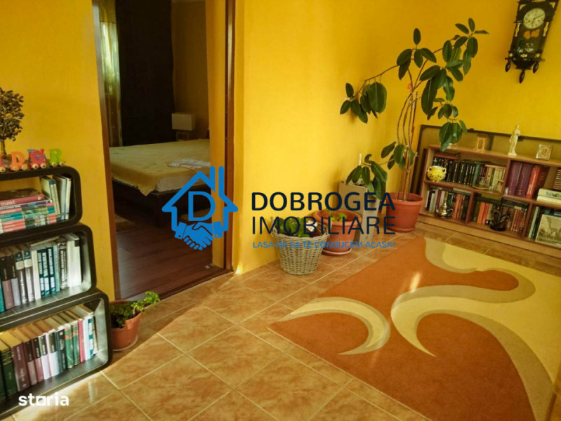 SOMOVA- CASA 5 CAMERE ,SUPRAFATA 175 MP, TEREN 863 MP