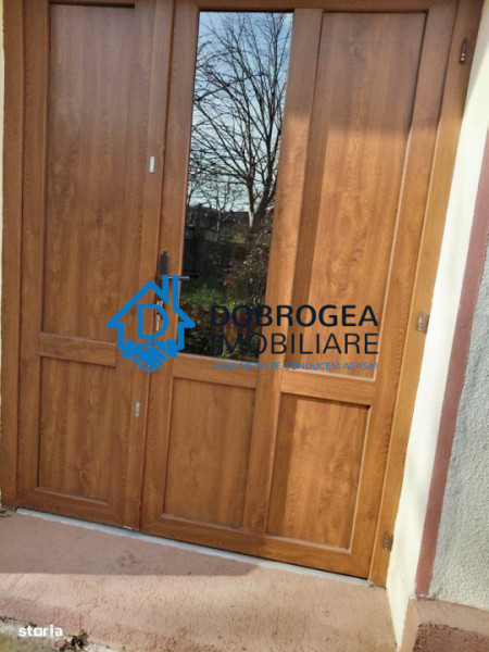 SOMOVA- CASA 5 CAMERE ,SUPRAFATA 175 MP, TEREN 863 MP