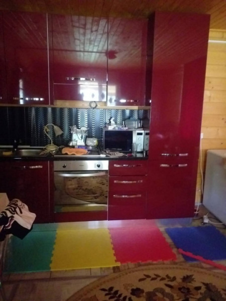 HORIA - 3 CAMERE ,SUPRAFATA 100 MP,TEREN 3000 MP CU DESCHIDERE LA LAC