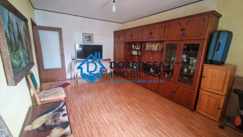 ZONA GAVRILOV - 2 CAMERE DECOMANDAT , CENTRALA GAZ.