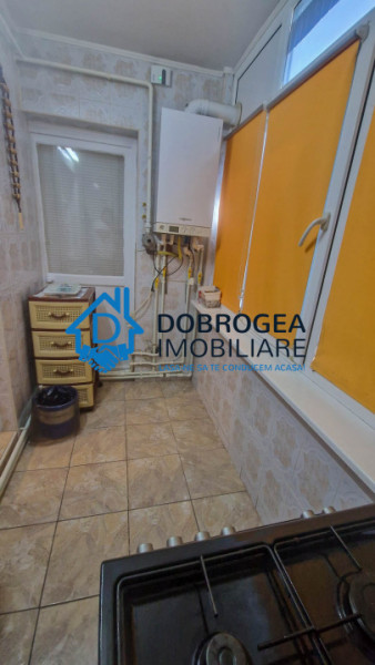  ZONA GAVRILOV - 2 CAMERE DECOMANDAT , CENTRALA GAZ.