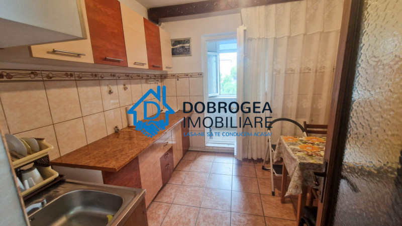  ZONA GAVRILOV - 2 CAMERE DECOMANDAT , CENTRALA GAZ.