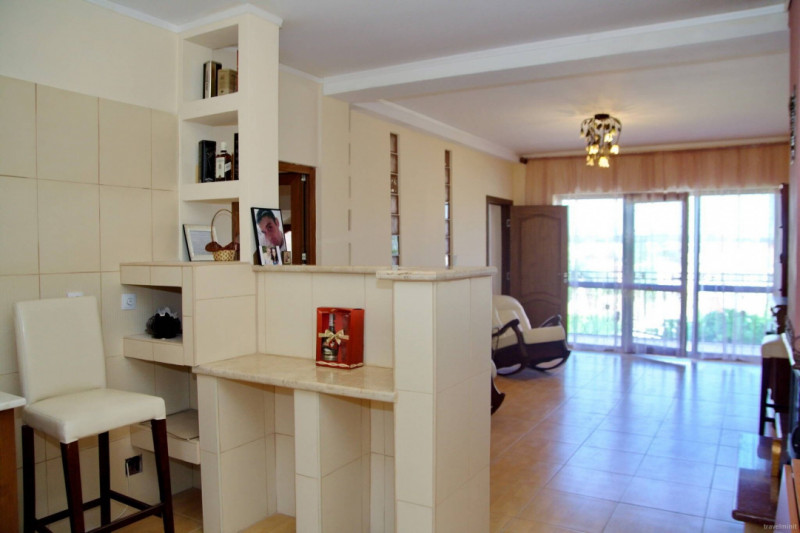  ZONA CENTRALA- CASA P+1+M, TEREN 450 MP