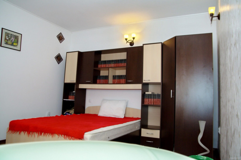  ZONA CENTRALA- CASA P+1+M, TEREN 450 MP