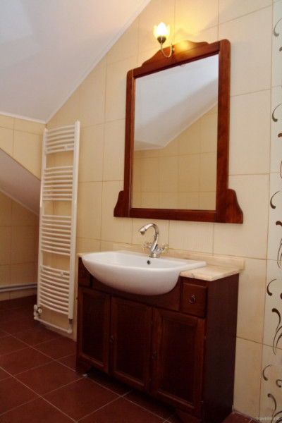  ZONA CENTRALA- CASA P+1+M, TEREN 450 MP