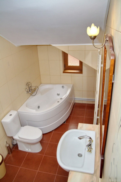  ZONA CENTRALA- CASA P+1+M, TEREN 450 MP