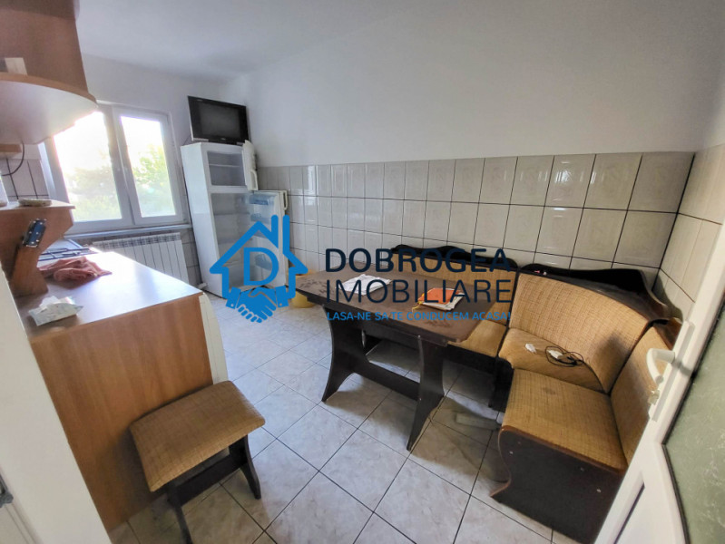 ALUNISULUI -4 CAMERE  SEMIDECOMANDAT, ETAJ 2,  58 MP