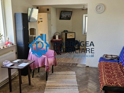  ZONA CENTRALA - CASA 3 CAMERE, TEREN 360 MP