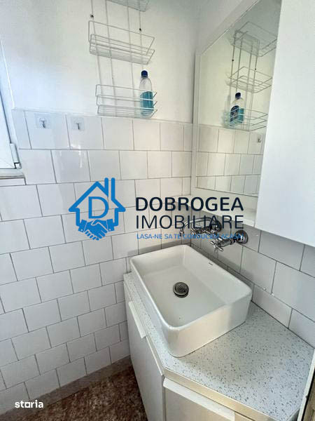 23 AUGUST-APARTAMENT 2 CAMERE ,  SUPRAFATA 28 MP