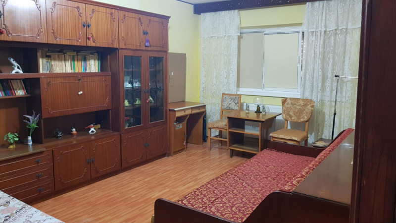 ZONA GAVRILOV - 2 CAMERE DECOMANDAT , CENTRALA GAZ.
