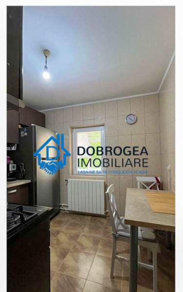 E3- 3 CAMERE DECOMANDAT ETAJ 3, CENTRALA GAZ