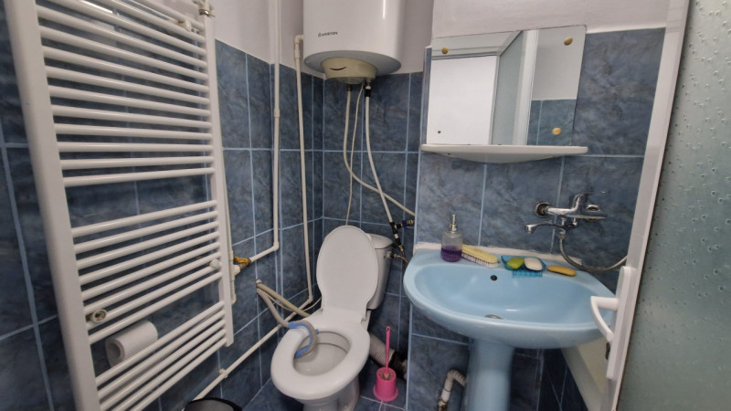 ZONA 23 AUGUST-APARTAMENT 3 CAMERE , SUPRAFATA 37,64 MP