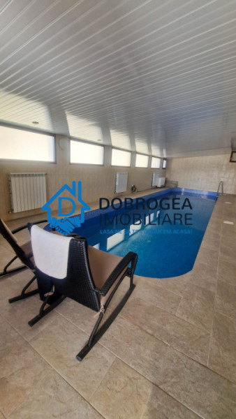 9 MAI - VILA CU VEDERE SI DESCHIDERE   LAC CASLA, PISCINA INTERIOARA