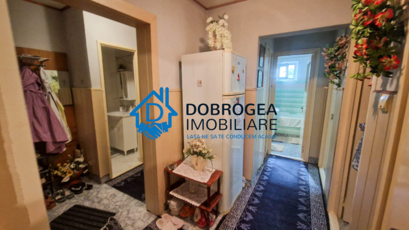APARTAMENT 3 CAMERE DECOMANDAT, ETAJ 1