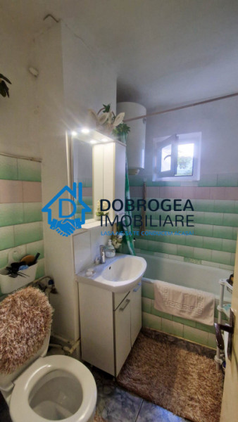APARTAMENT 3 CAMERE DECOMANDAT, ETAJ 1