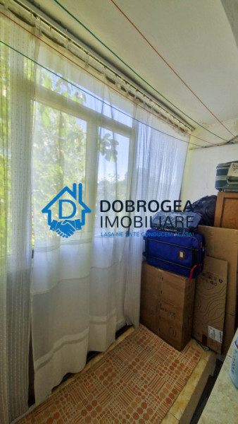 APARTAMENT 3 CAMERE DECOMANDAT, ETAJ 1