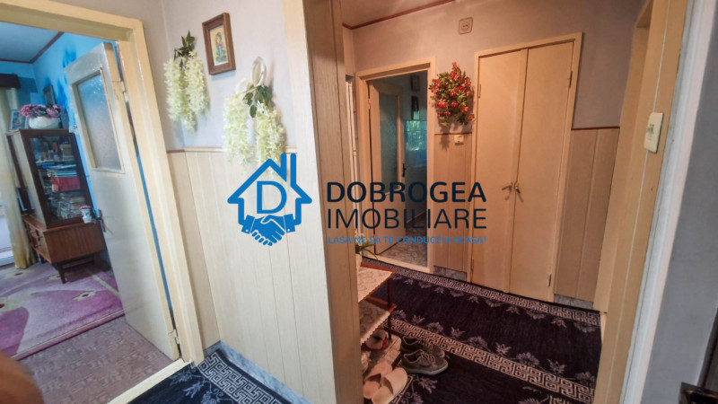 APARTAMENT 3 CAMERE DECOMANDAT, ETAJ 1