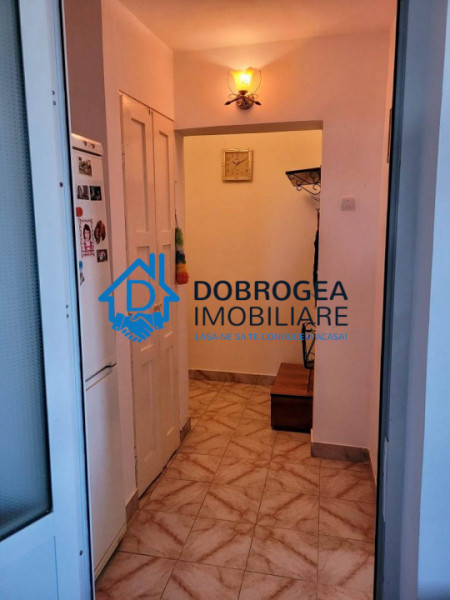 23 AUGUST-APARTAMENT 2 CAMERE , ETAJ 3 ,  SUPRAFATA 38 MP