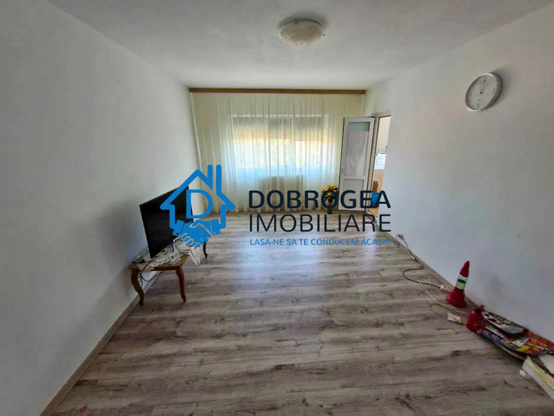 E3- 3 CAMERE DECOMANDAT ETAJ 3, CENTRALA GAZ