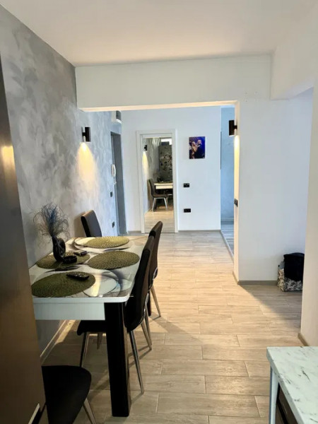 APARTAMENT 2 CAMERE DECOMANDAT  ,CENTRALA GAZ