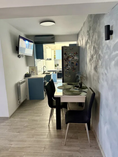 APARTAMENT 2 CAMERE DECOMANDAT  ,CENTRALA GAZ