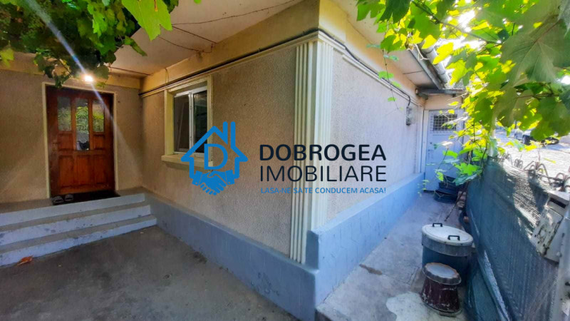 ZONA PACII- CASA 3 CAMERE  ,TEREN 173 MP ,CENTRALA GAZ, MOBILATA SI UTILATA