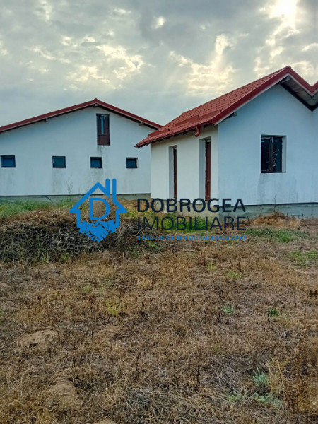 MURIGHIOL- CASA NOUA 5 CAMERE SEMIFINISATA ,TEREN 1000 MP