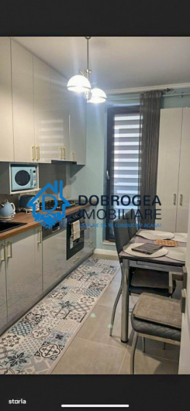 ZONA 9 MAI- 2 CAMERE, 61 MP, CENTRALA GAZ, MOBILAT SI UTILAT