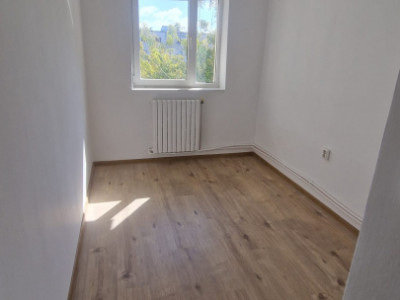 ALUNISULUI- GARSONIERA CONFORT 2 , ETAJ  3, RENOVATA RECENT
