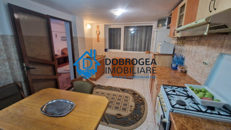 1848- APARTAMENT 3 CAMERE DECOMANDAT, CENTRALA GAZ , PARCARE
