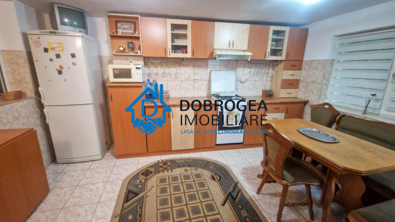 1848- APARTAMENT 3 CAMERE DECOMANDAT, CENTRALA GAZ , PARCARE