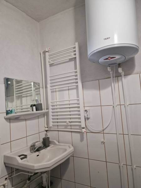 ZONA 23 AUGUST-CASA  4 CAMERE, TEREN 931 MP