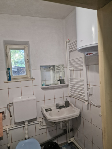 ZONA 23 AUGUST-CASA  4 CAMERE, TEREN 931 MP