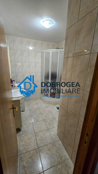 ULTRACENTRAL-DUPLEX 3 CAMERE, MOBILAT SI UTILAT