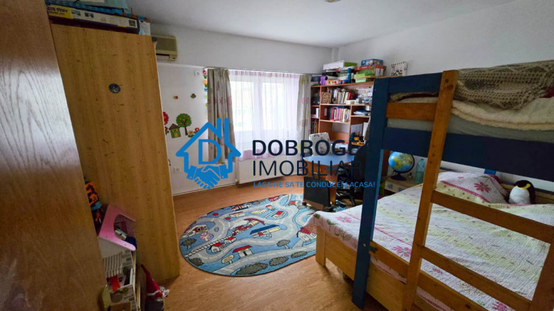 ULTRACENTRAL-DUPLEX 3 CAMERE, MOBILAT SI UTILAT