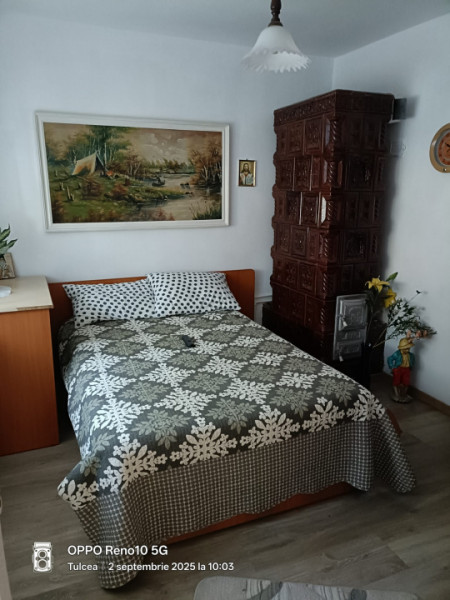 Z0NA ALEXANDRU CEL BUN-CASA 4 CAMERE ,TEREN 957 MP