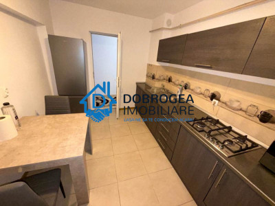 VICTORIEI- 2 CAMERE DECOMANDAT  , ETAJ 1, CENTRALA GAZ