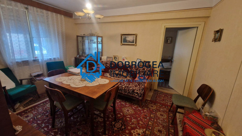 PIATA VECHE- 3 CAMERE,  PARTER ,CENTRALA GAZ