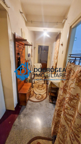 PIATA VECHE- 3 CAMERE,  PARTER ,CENTRALA GAZ