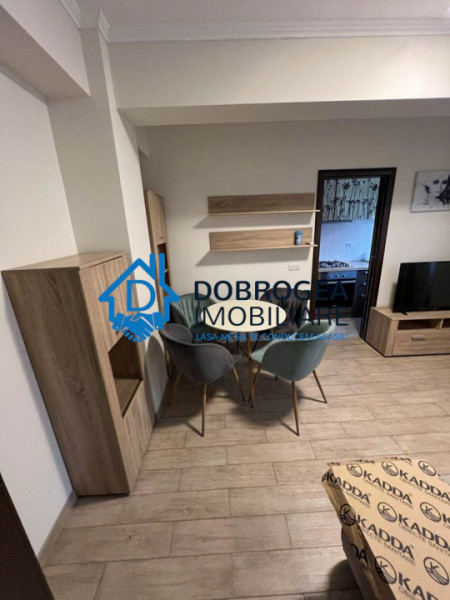  ZONA CENTRALA- APARTAMENT  2 CAMERE,  PARTER ,CENTRALA GAZ
