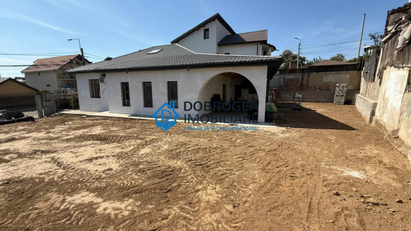 ZONA CENTRALA-CASA 3 DORMITOARE, DE INCHIRIAT, IDEALA MUNCITORI