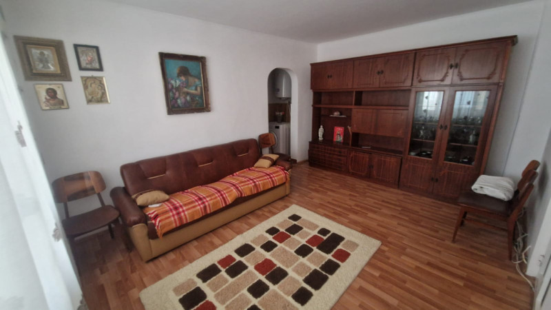 ETERNITATII- 3 CAMERE, CENTRALA GAZ, ETAJ 3, MOBILAT SI UTILAT