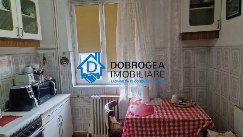 ULTRACENTRAL-2 CAMERE SEMIDECOMANDAT  , ETAJ 3