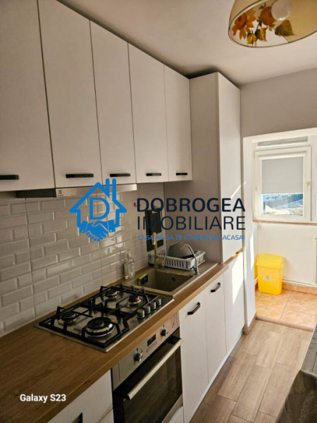ZONA PECO - 3 CAMERE DECOMANDAT, CENTRALA GAZ