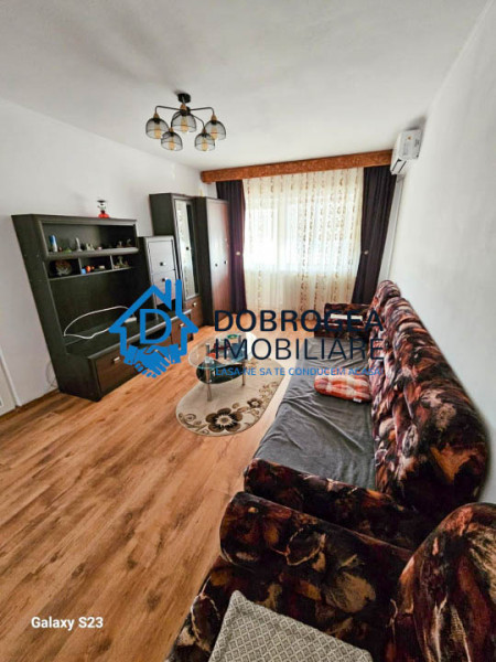 ZONA PECO - 3 CAMERE DECOMANDAT, CENTRALA GAZ