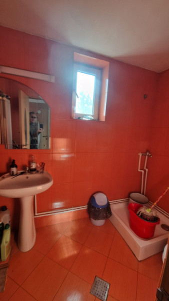 ZONA PACII- CASA D+P+E, 6 CAMERE,TEREN 330 MP