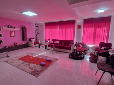 ZONA PACII- CASA D+P+E, 6 CAMERE,TEREN 330 MP